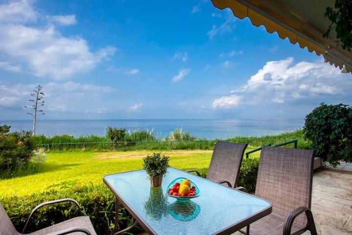 Mola Kaliva Sea View, 100M From The Beach! المظهر الخارجي الصورة