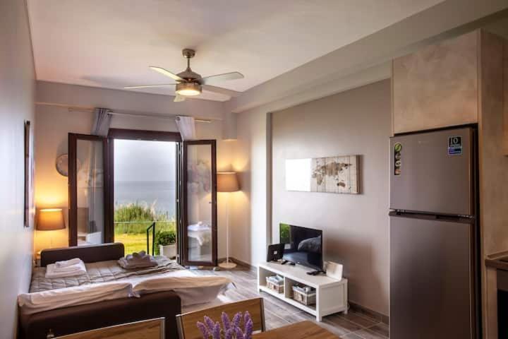 Mola Kaliva Sea View, 100M From The Beach! المظهر الخارجي الصورة